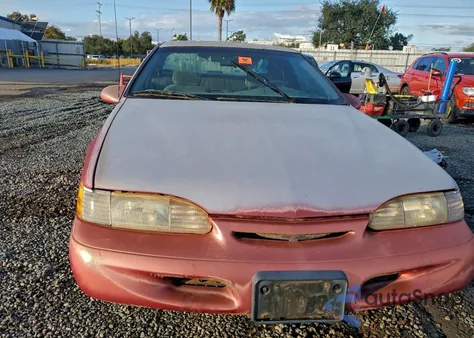 1995 Ford Thunderbird Lx z USA, uszkodzony, nr VIN 1FALP62W7SH202406